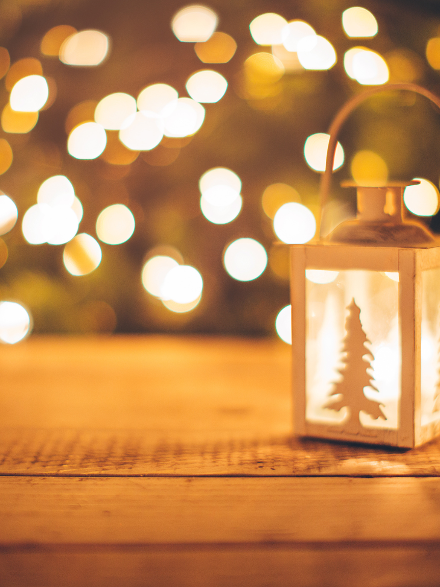 kids playing on newly installed Carpet One vinyl flooring in playroom