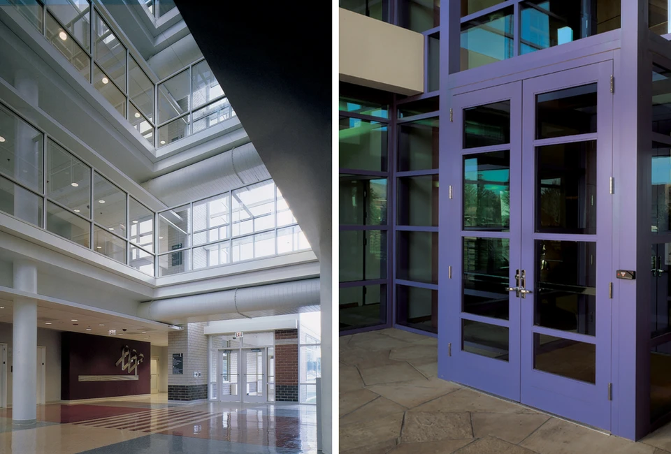 Custom-Glass_Office-Entrances